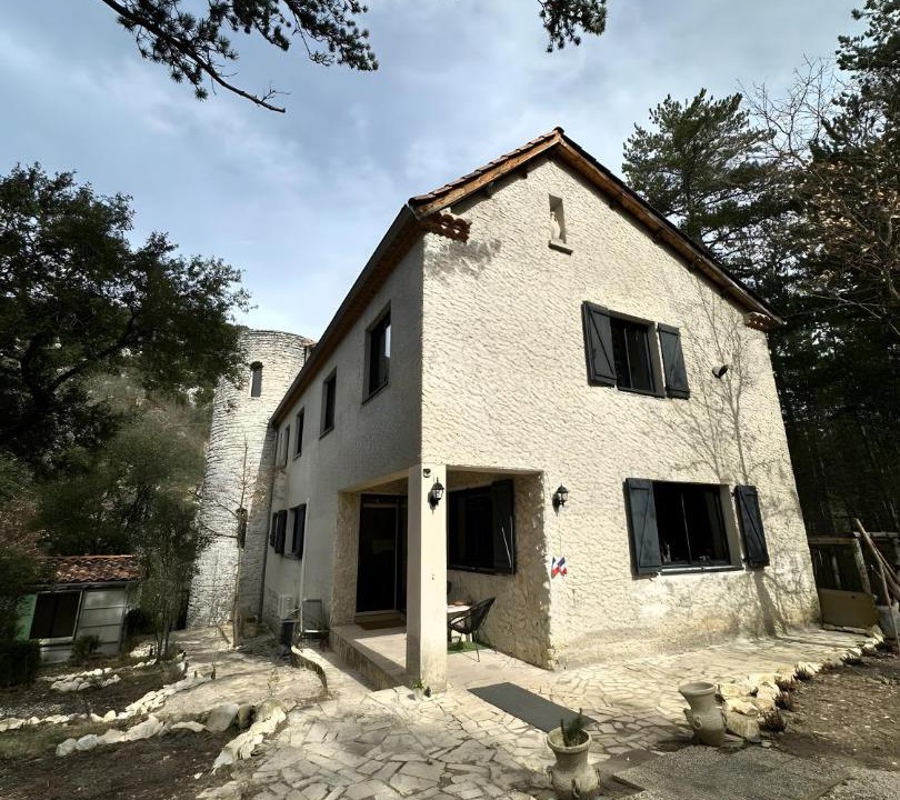 Photo of Others in Brantes