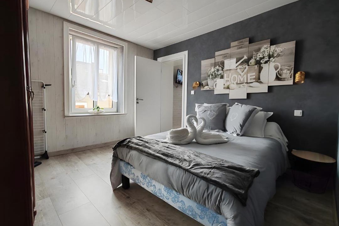 Photo of Bedroom in Forges-les-Bains