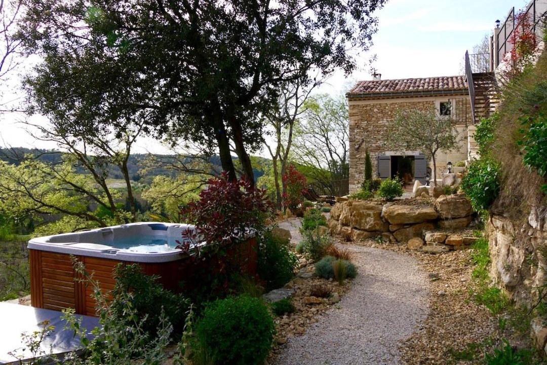 Photo of Others in La Roque-sur-Pernes