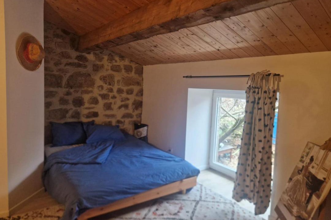 Photo of Bedroom in Colombier-le-Jeune