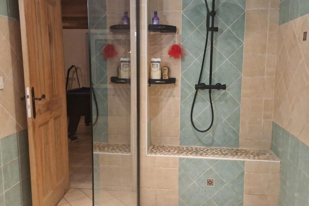 Photo of Bathroom in Colombier-le-Jeune