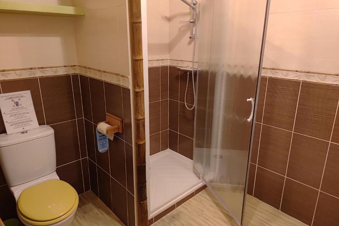Photo of Bathroom in Myon