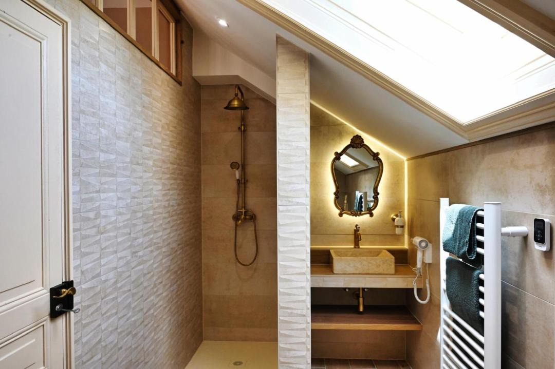 Photo of Bathroom in Valentigney