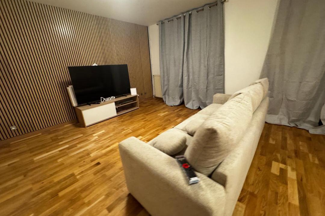 Photo of Livingroom in Bondy
