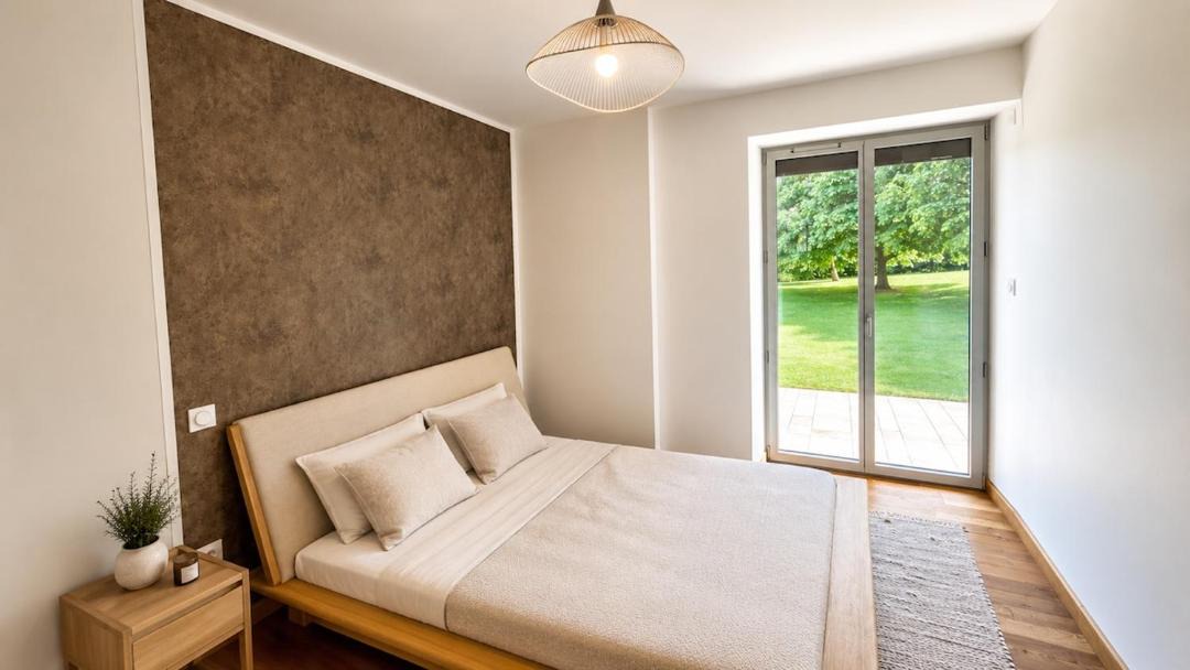 Photo of Bedroom in Milly-Lamartine