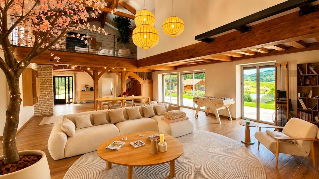 Photo of Livingroom in Milly-Lamartine
