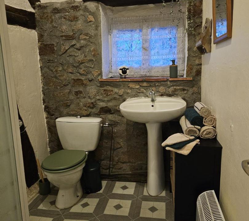 Photo of Bathroom in Bessay-sur-Allier