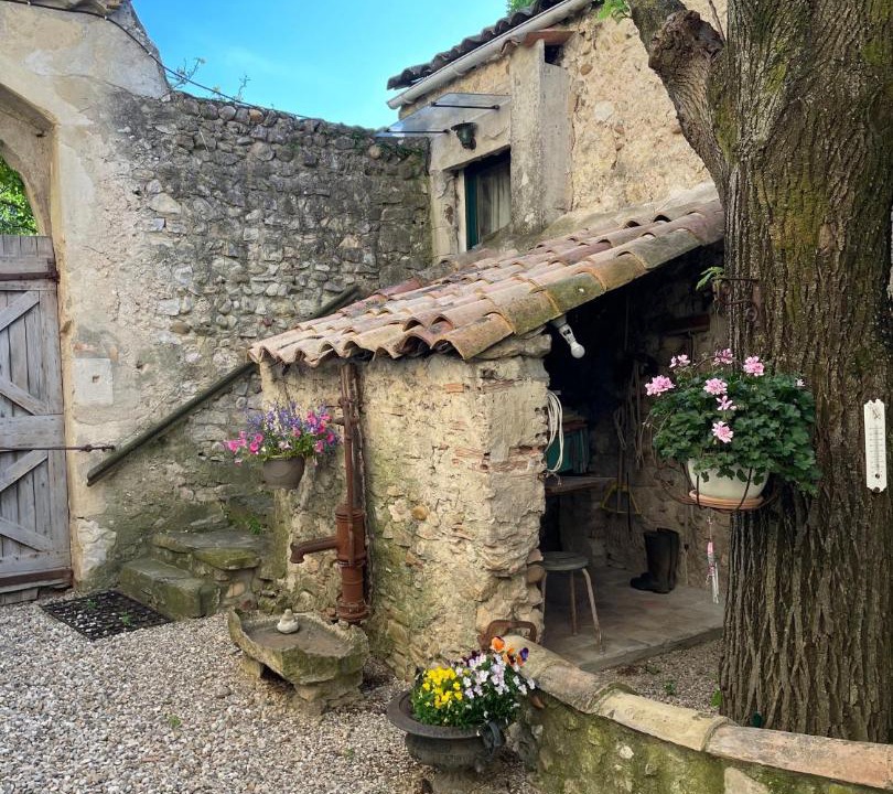Photo of Others in Sauzet