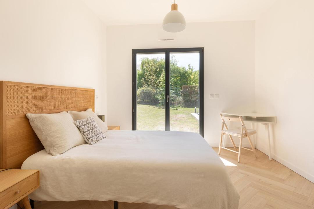 Photo of Bedroom in Chevreuse