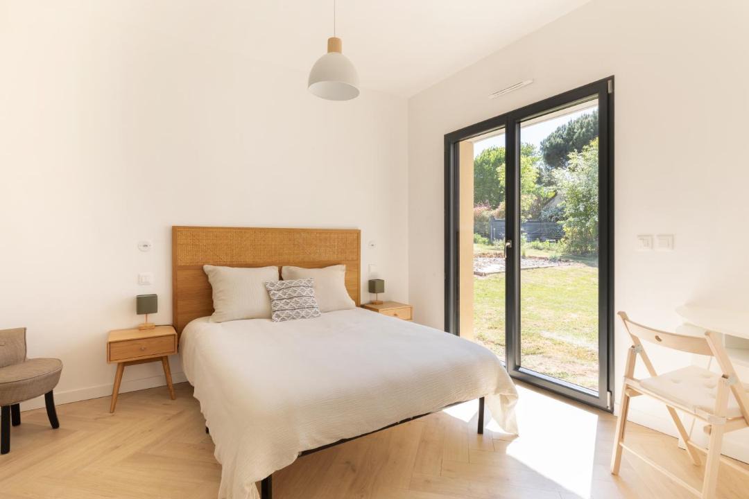 Photo of Bedroom in Chevreuse