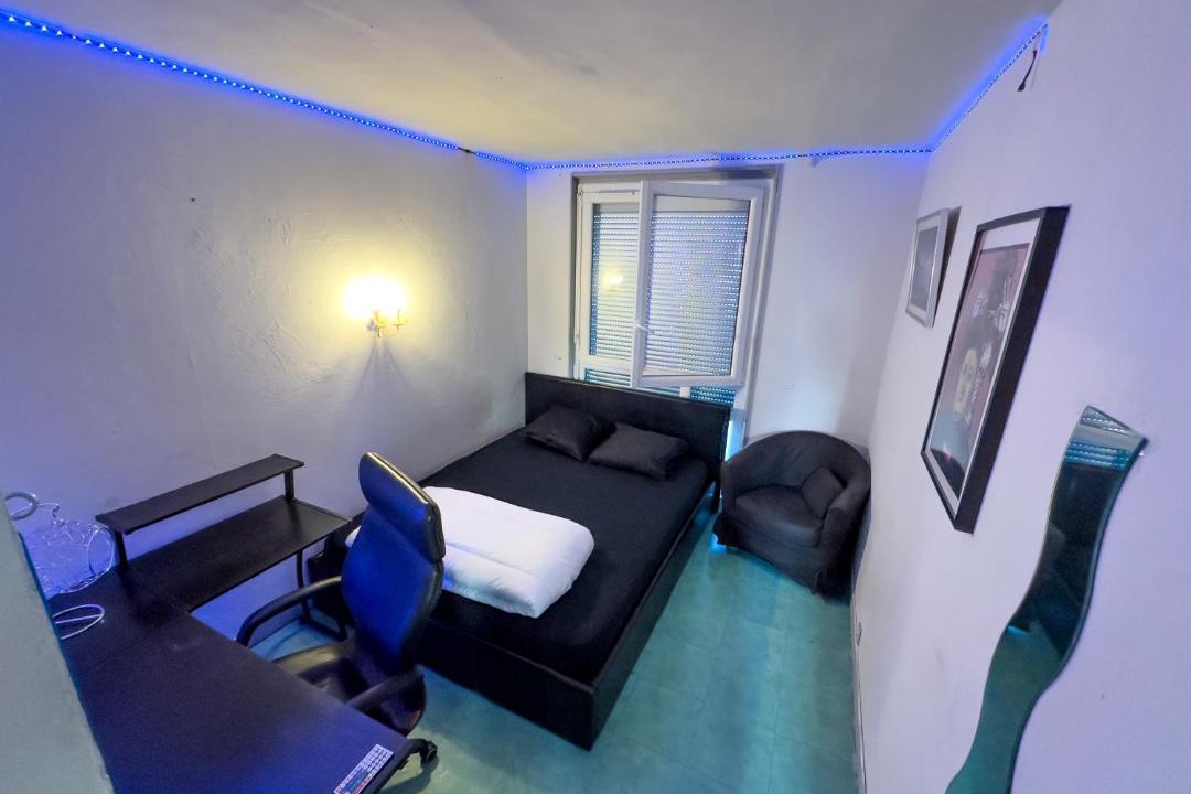 Photo of Bedroom in Villejuif