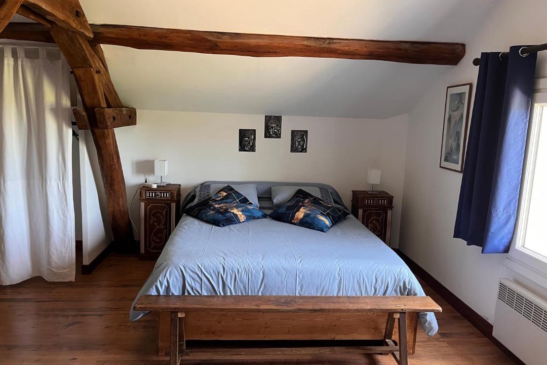 Photo of Bedroom in Leugny