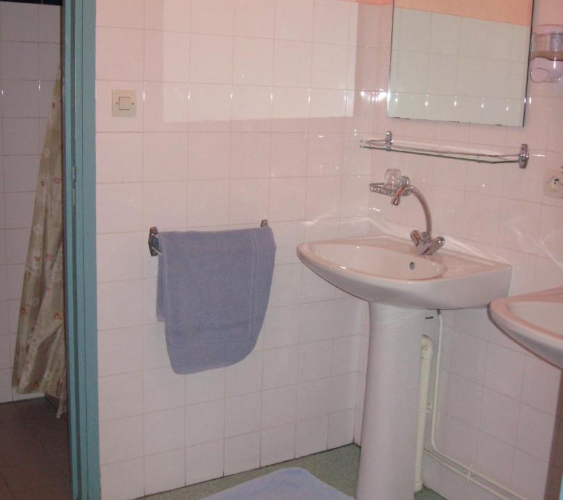 Photo of Bathroom in Les Noes
