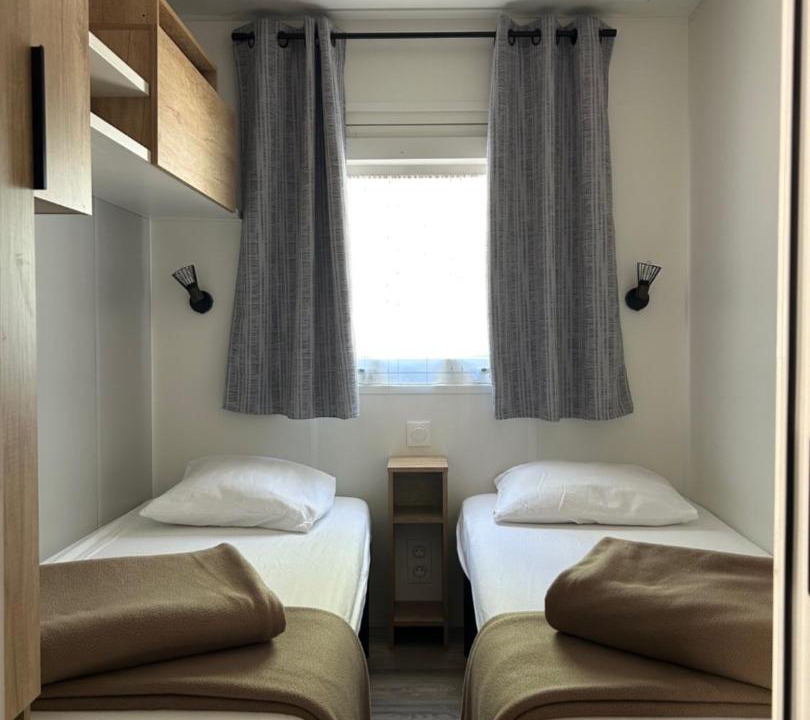 Photo of Bedroom in Contrexeville