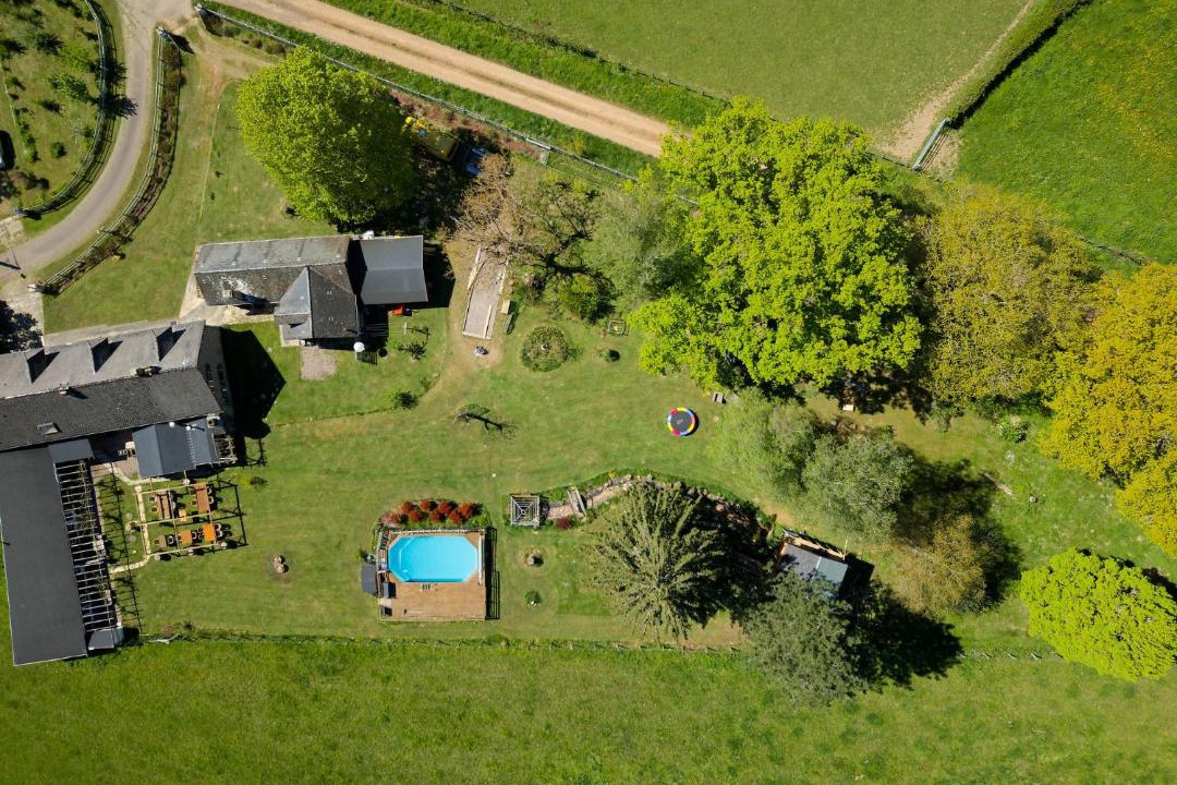 Photo of Others in Marcheseuil
