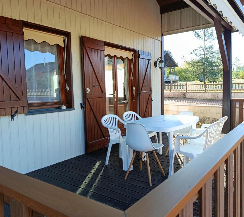 Photo of Patio Balcony in Pont-de-Poitte