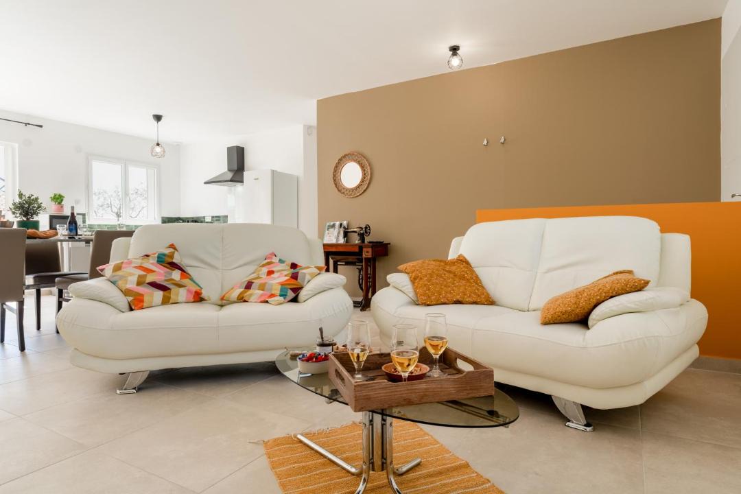 Photo of Livingroom in Mormoiron
