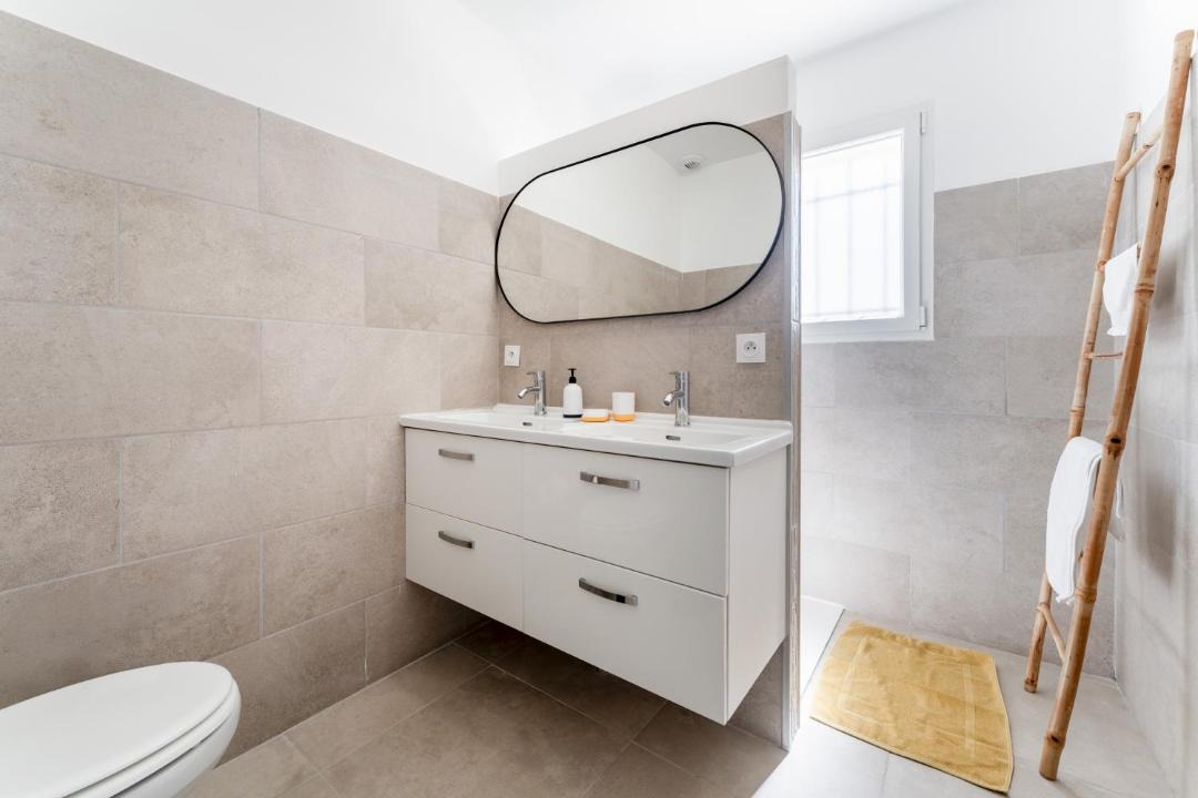 Photo of Bathroom in Mormoiron