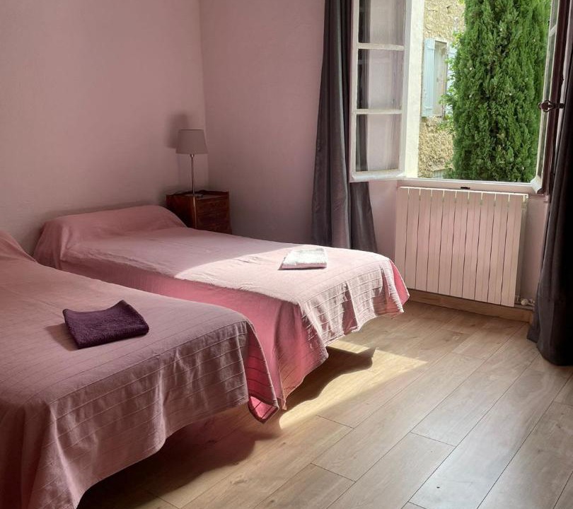 Photo of Others in Beaumes-de-Venise