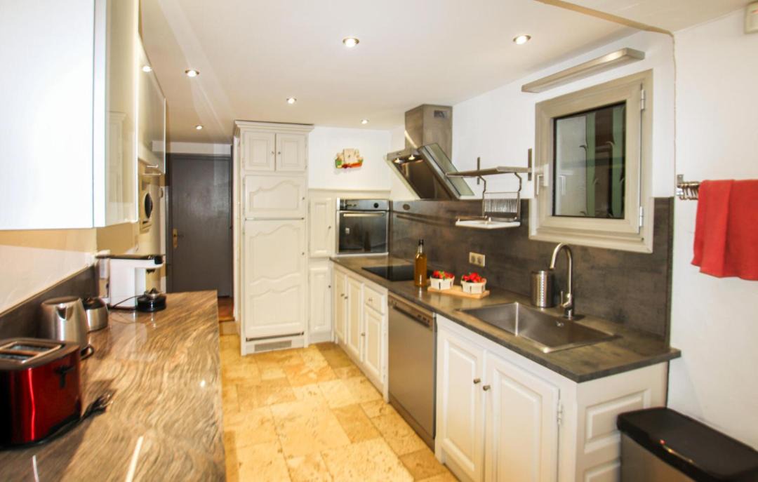 Photo of Kitchen in Villes-sur-Auzon