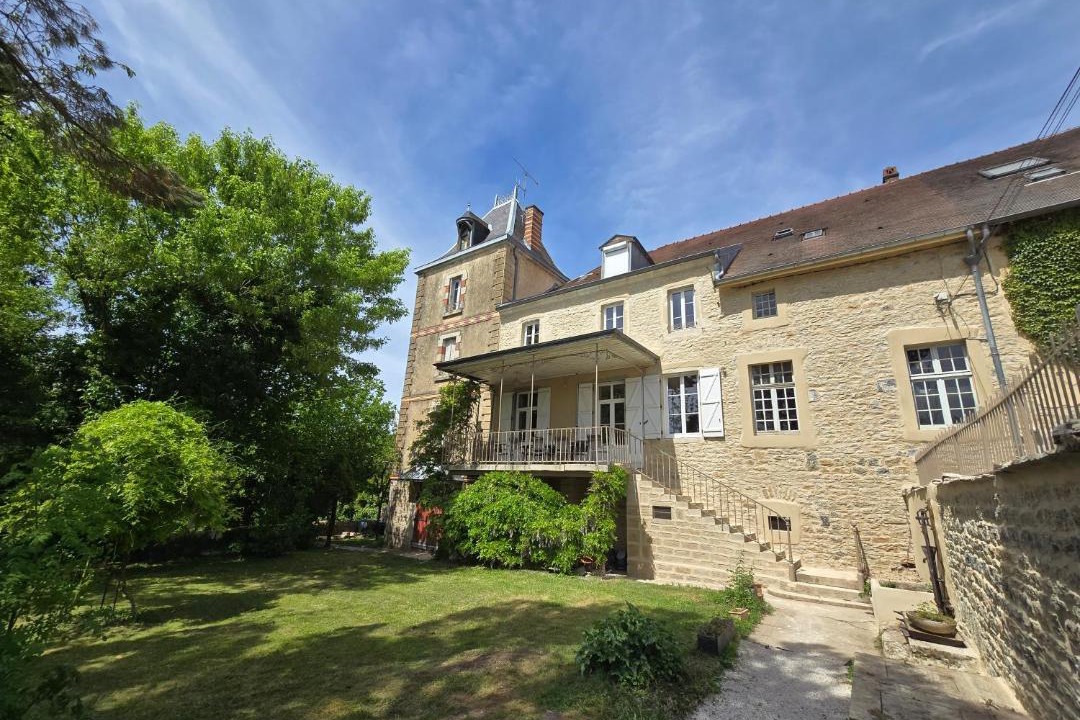 Photo of Others in Villeneuve-sous-Pymont