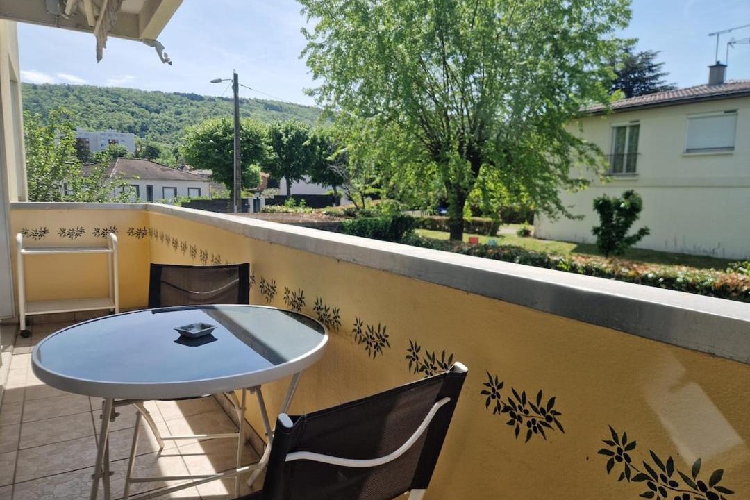 Photo of Patio Balcony in Romagnat