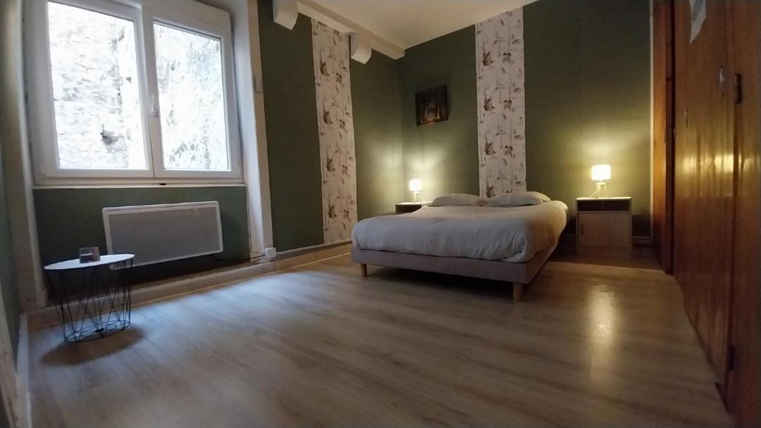 Photo of Bedroom in Arinthod