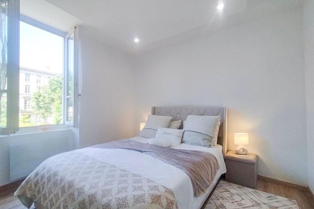 Photo of Bedroom in Romans-sur-Isere