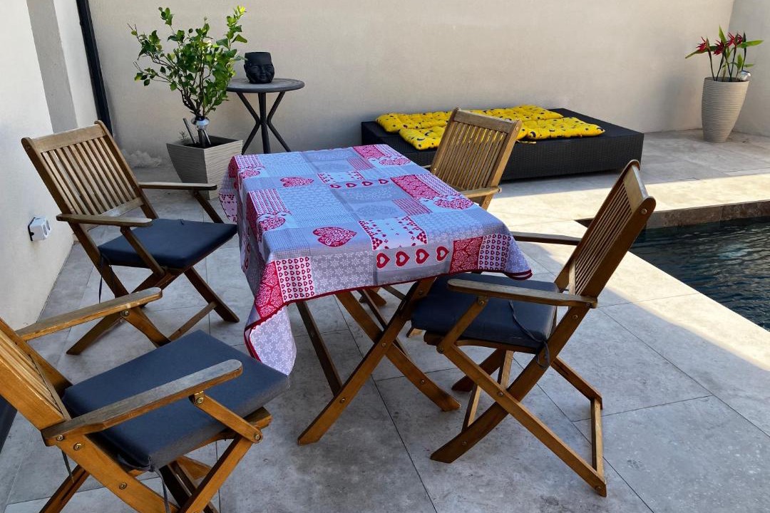 Photo of Patio Balcony in Carpentras