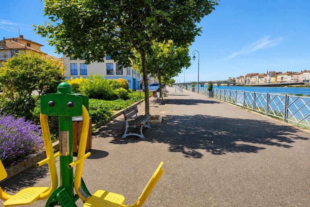 Photo of Others in Saint-Laurent-sur-Saone