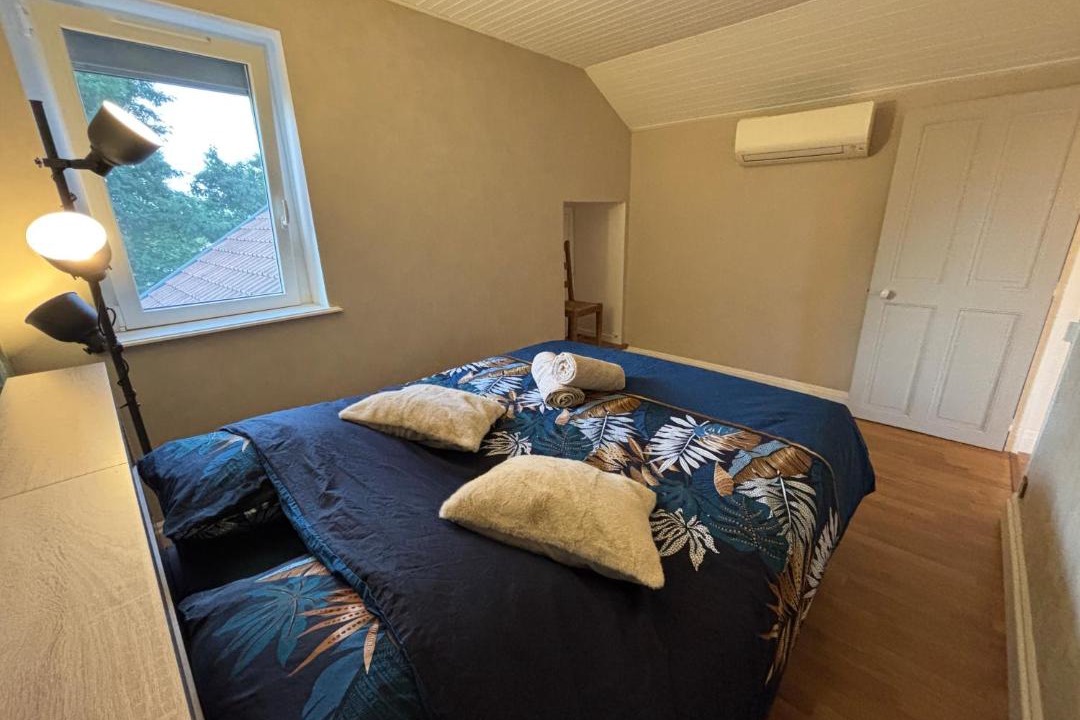 Photo of Bedroom in Ecuisses