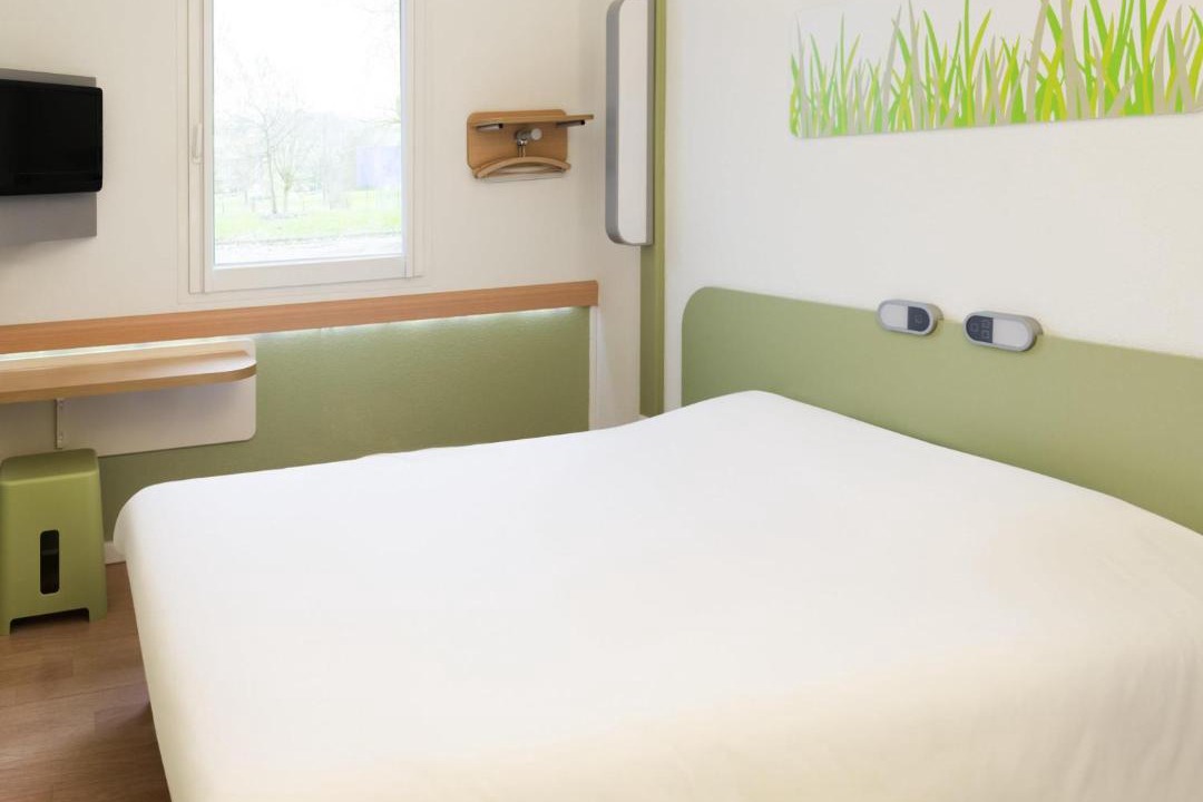 Photo of Bedroom in Lons-le-Saunier