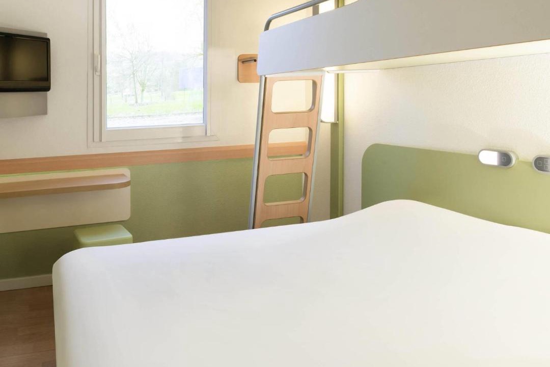 Photo of Bedroom in Lons-le-Saunier