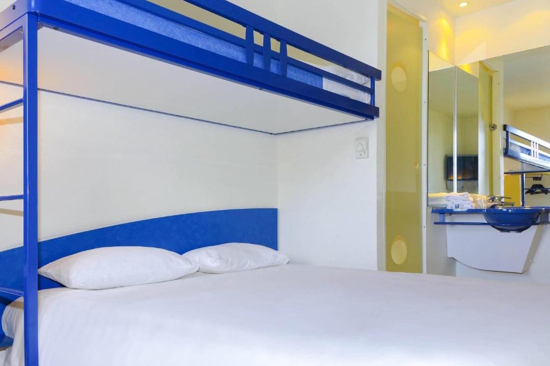 Photo of Bedroom in Varennes-Vauzelles