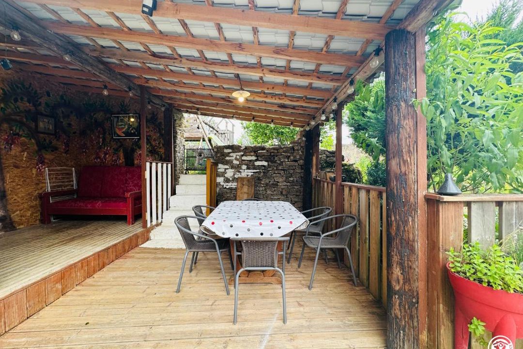Photo of Patio Balcony in Aisy-sous-Thil