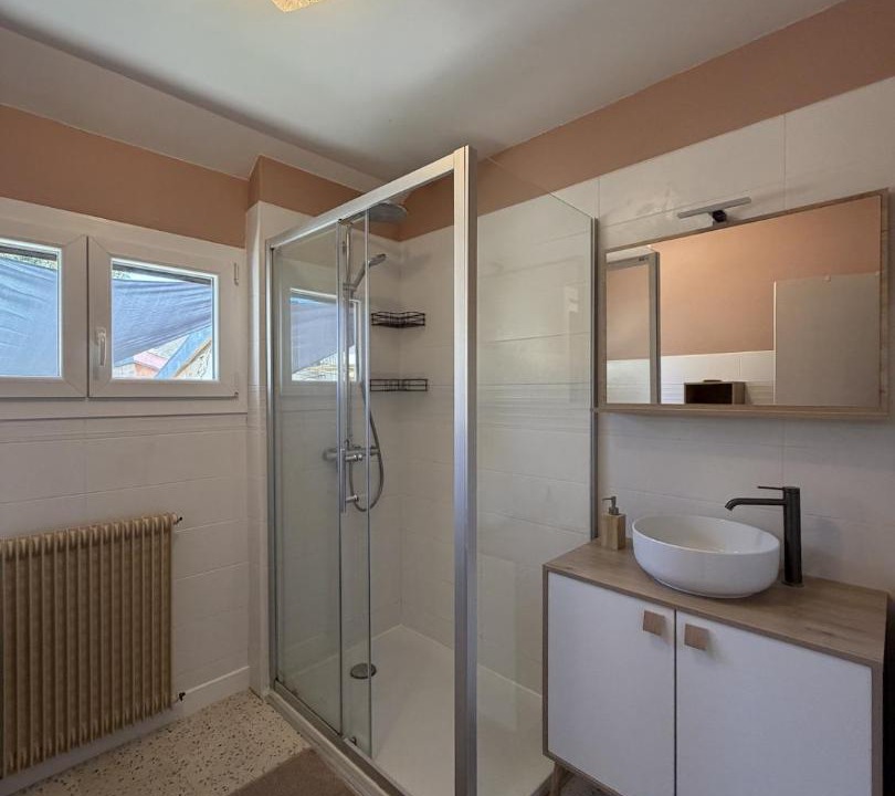 Photo of Bathroom in Seurre