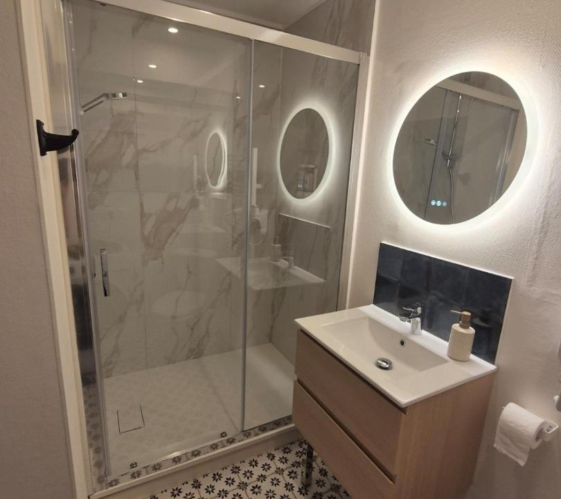 Photo of Bathroom in Neuves-Maisons