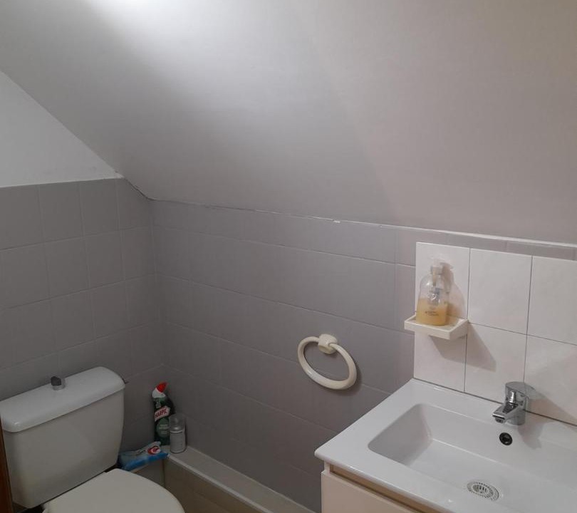 Photo of Bathroom in Magnien