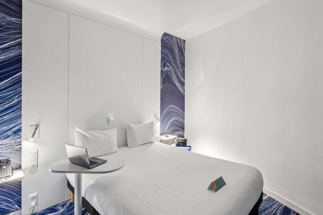 Photo of Bedroom in Paray-Vieille-Poste