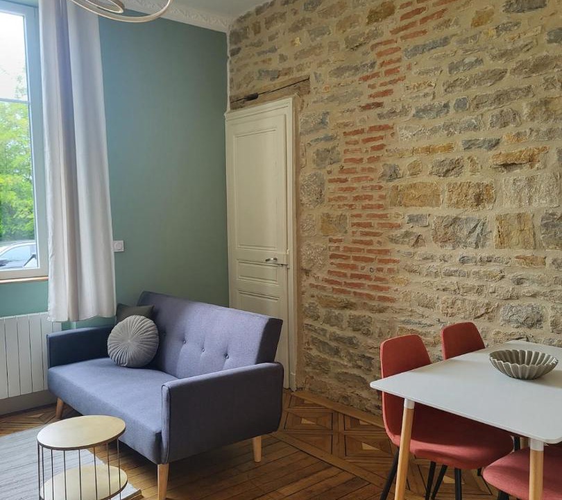 Photo of Livingroom in Lons-le-Saunier