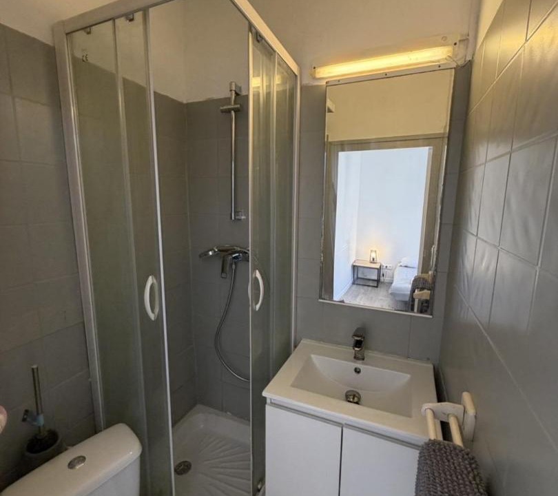 Photo of Bathroom in Valence