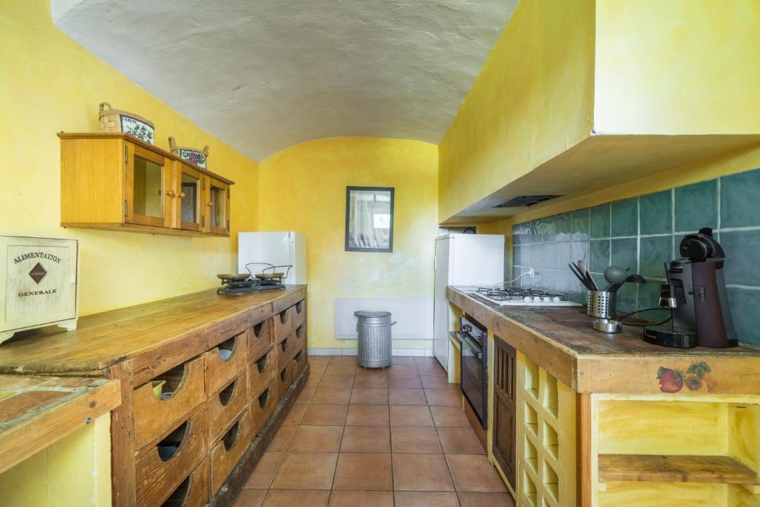 Photo of Kitchen in Saint-Alban-sous-Sampzon