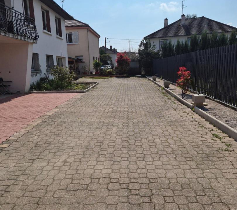 Photo of Others in Chalon-sur-Saone