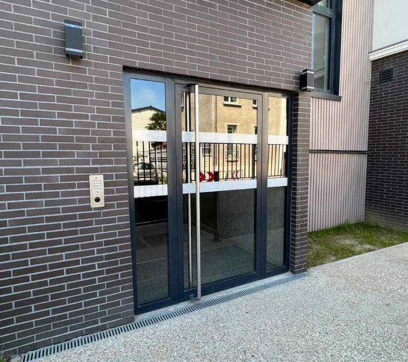 Photo of Others in Chatillon