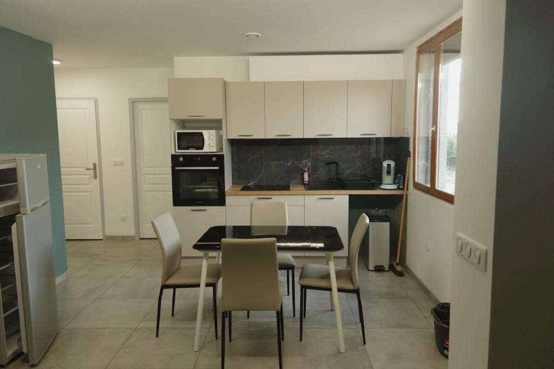 Photo of Kitchen in Croix de Metz Regina