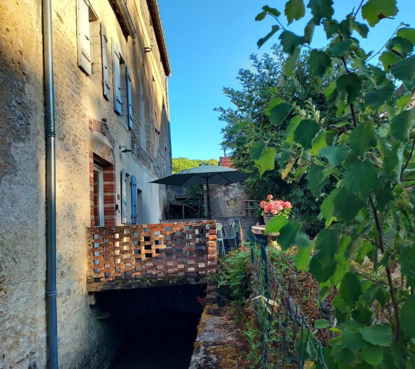 Photo of Others in Saint-Jean-de-Vaux
