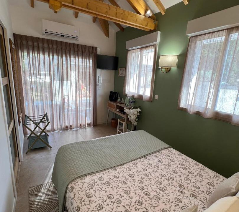 Photo of Bedroom in Angervilliers