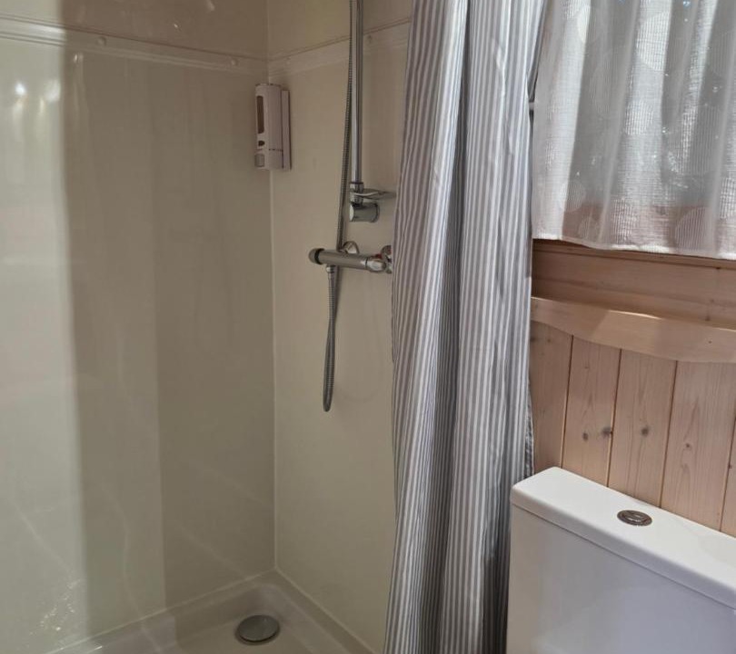 Photo of Bathroom in Beaumes-de-Venise