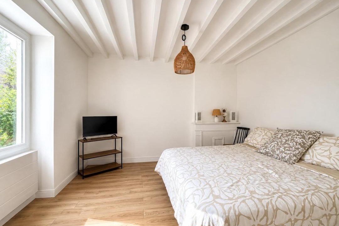 Photo of Bedroom in Arcy-sur-Cure
