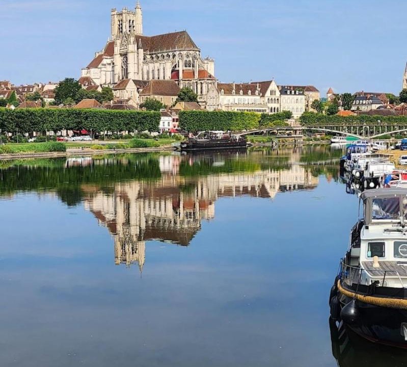 Photo of Buildings in Arcy-sur-Cure
